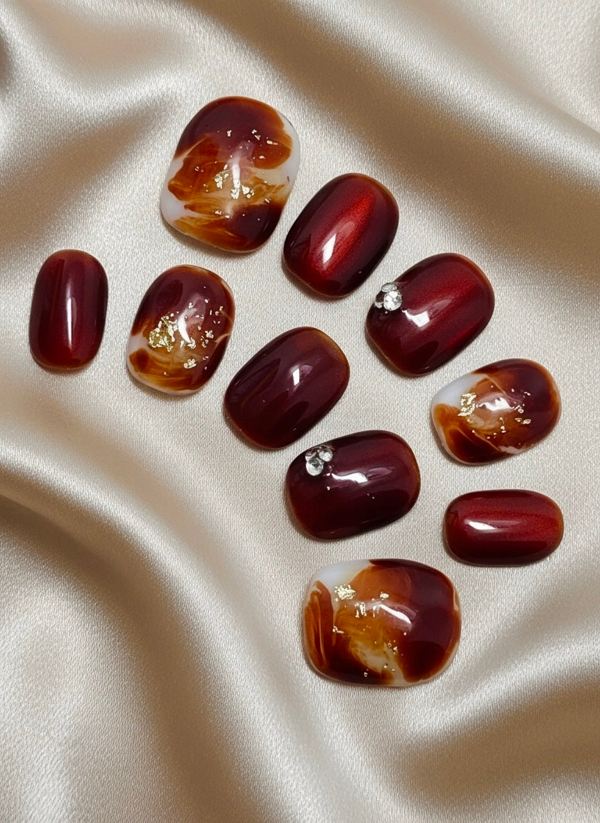 No. 39 – Cherry Toffee (Extra Short Squoval)