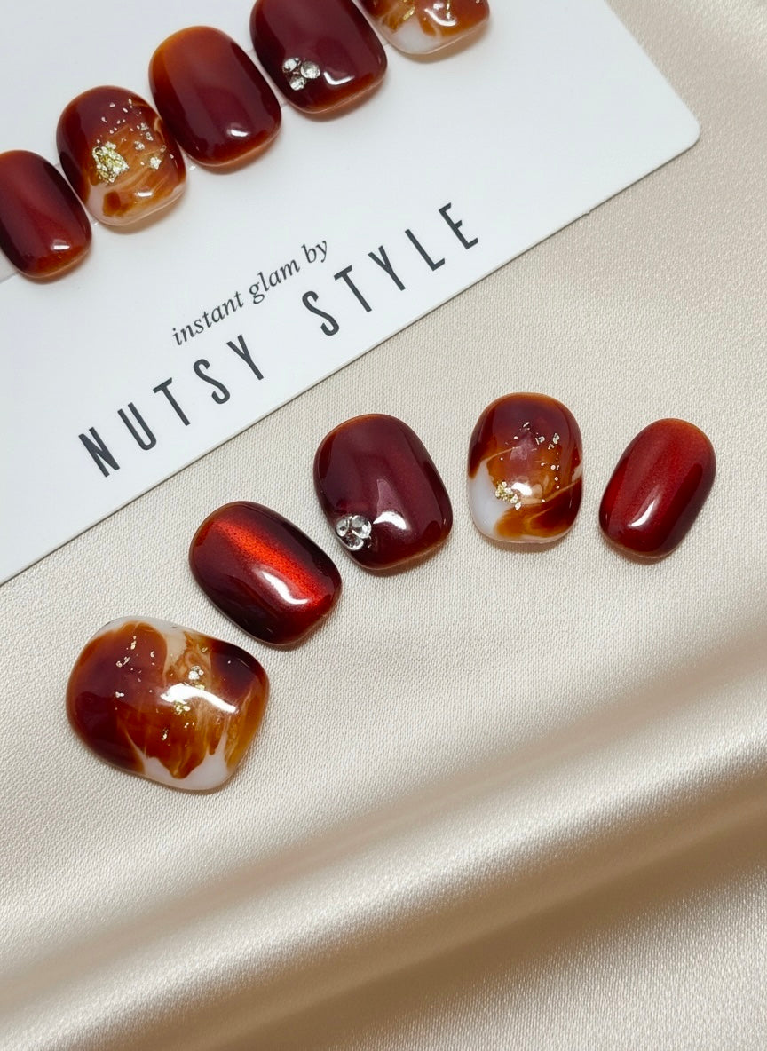 No. 39 – Cherry Toffee (Extra Short Squoval)
