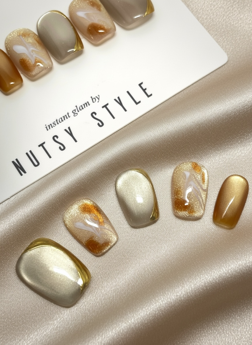 No. 8 – Golden Veil Marble (Short Square)