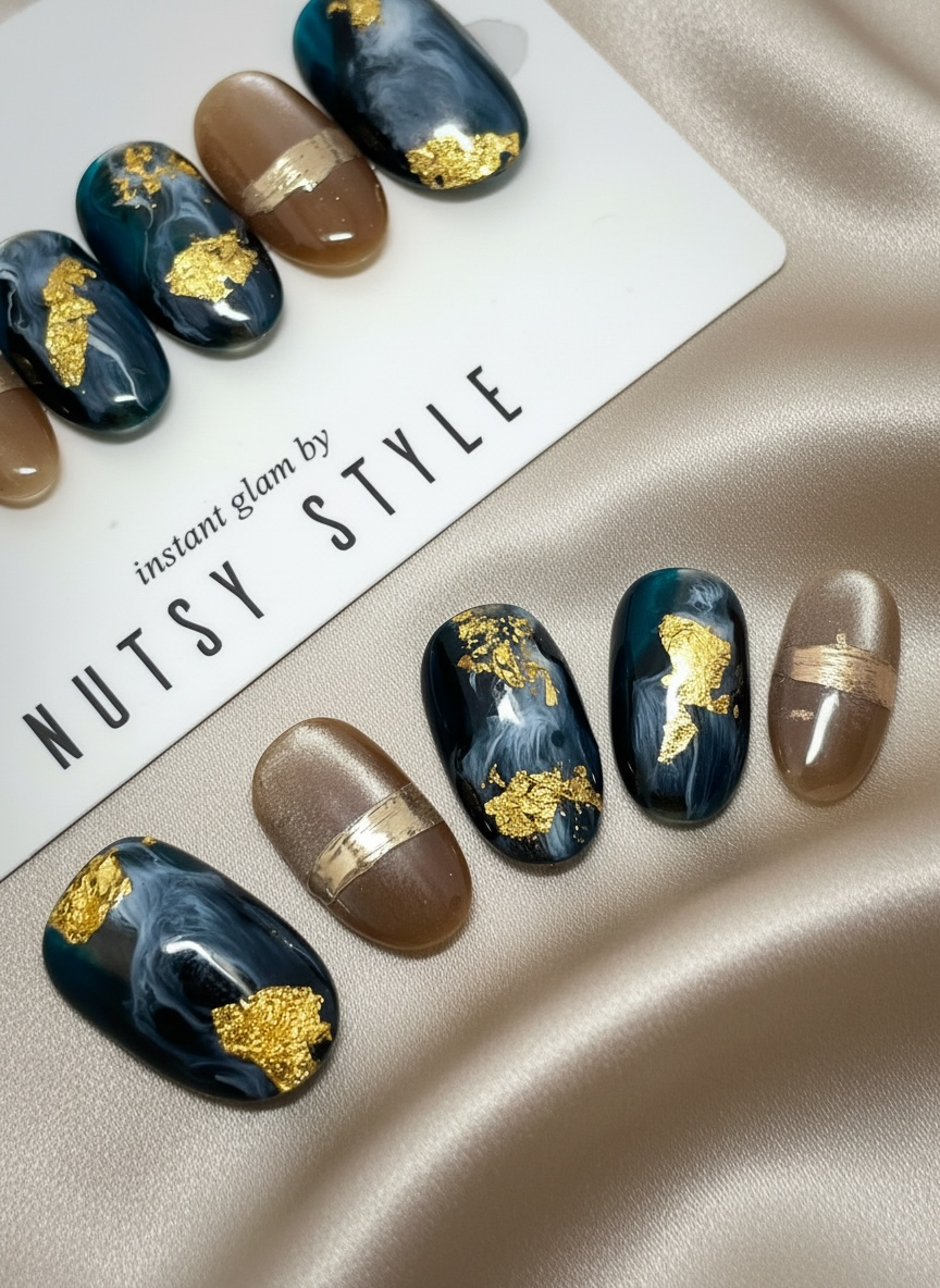 No. 24 – Velvet Noir (Short Oval)